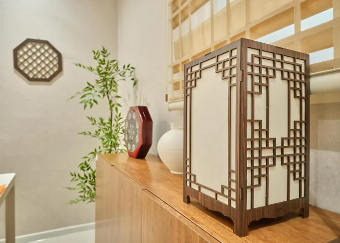 Loraㅣurban Hanok Stayㅣ4queen Bedsㅣsleeps 8 Apartment